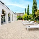 Secret D'uzes - Place Aux Herbes - Piscine Chauffee Et Jacuzzi Uzès