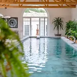 Secret D'uzes - Place Aux Herbes - Piscine Chauffee Et Jacuzzi 4* Uzès