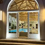 Secret D'uzes - Place Aux Herbes - Piscine Chauffee Et Jacuzzi