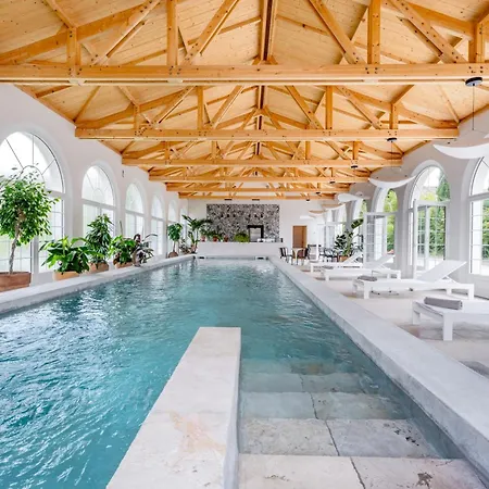 Secret D'uzes - Place Aux Herbes - Piscine Chauffee Et Jacuzzi 4* Uzès